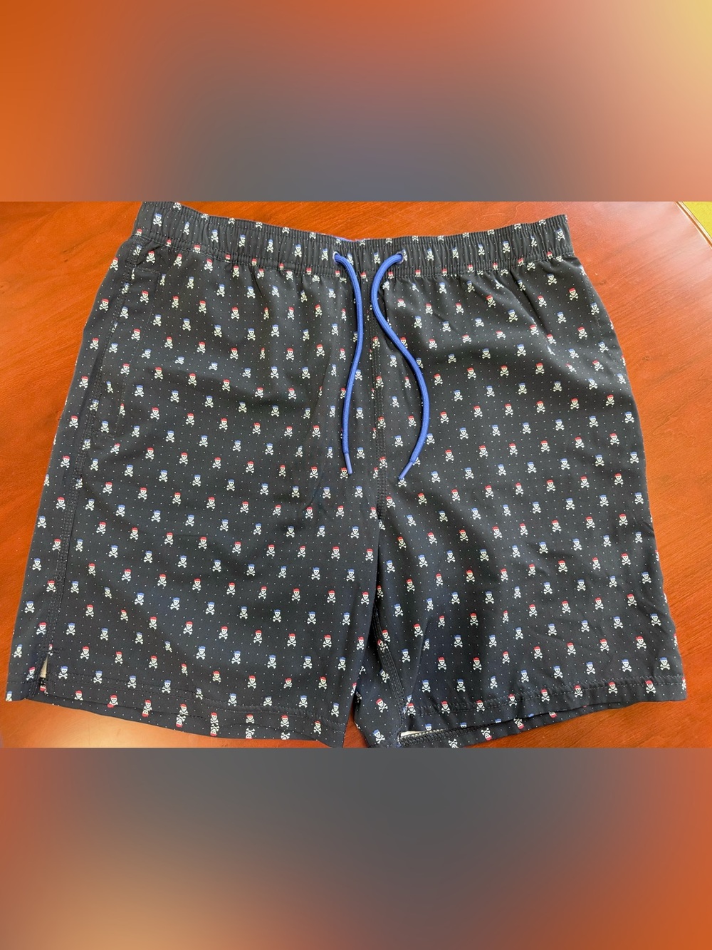 Men’s Johnston & Murphy Navy Pirate Dot swim Shorts with Blue Drawstring, medium